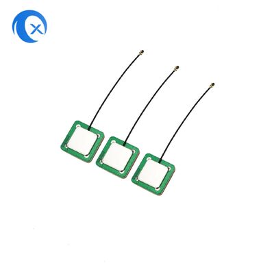 الهوائية النشطة GPS الهوائية السيراميكية الداخلية القوية للغاية ، 22dBi مكاسب عالية الهوائية السيراميكية النشطة GPS مع رابط U FL